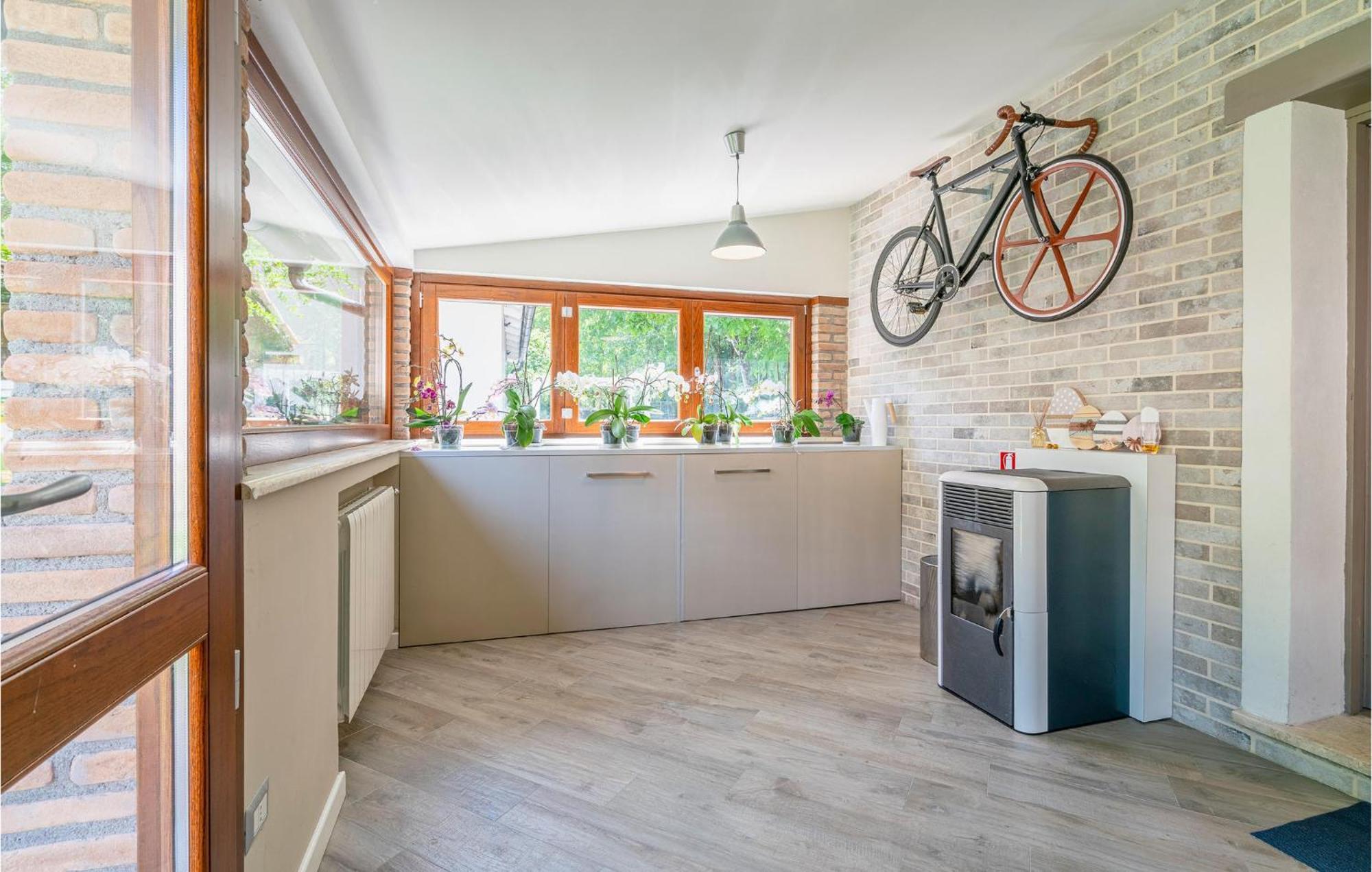 Lovely Home In Orte With House A Panoramic View Luaran gambar