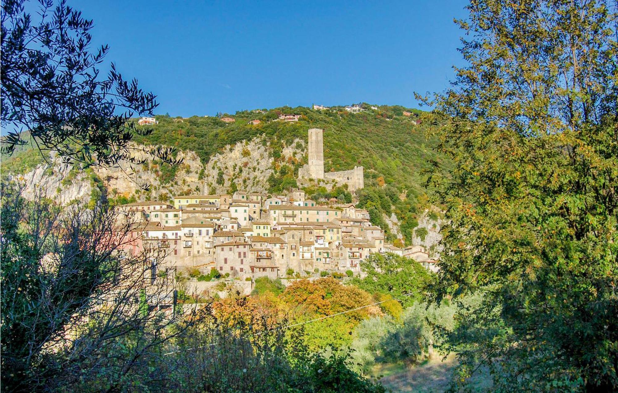 Lovely Home In Orte With House A Panoramic View Luaran gambar