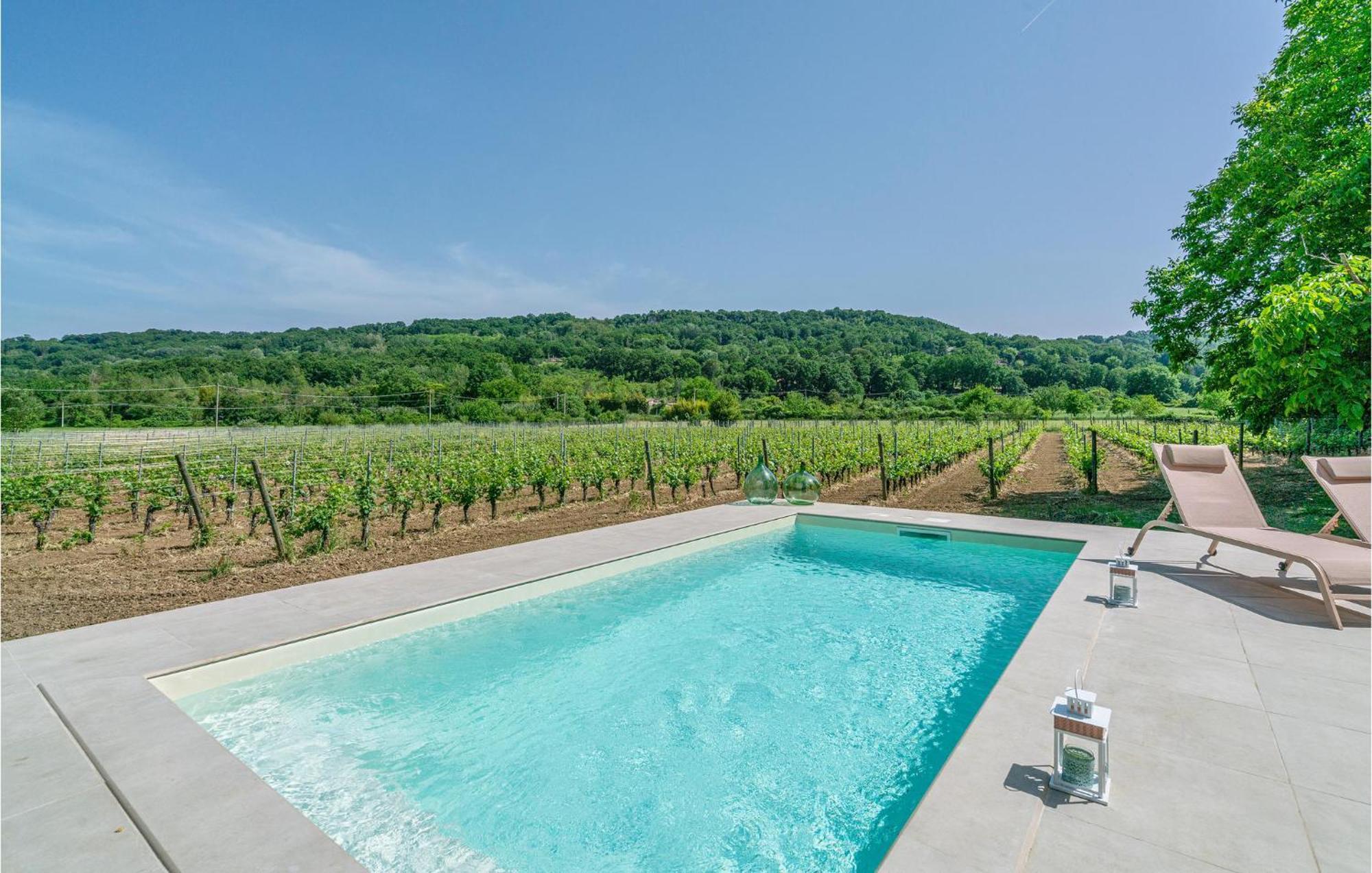 Lovely Home In Orte With House A Panoramic View Luaran gambar